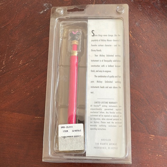 Minnie Mouse pen in original package - Picture 2 of 2